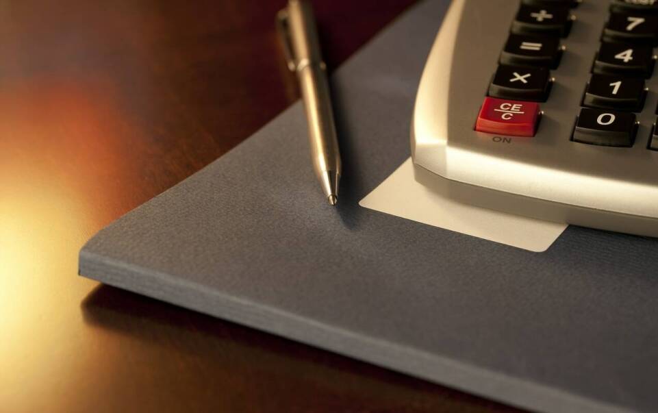 Jakie dokumenty są potrzebne do zawarcia umowy majątkowego ubezpieczenia?