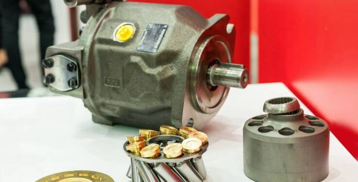 Przewaga oryginalnych części nad zamiennikami: co oferują nowoczesne hydrauliczne rozdzielacze?