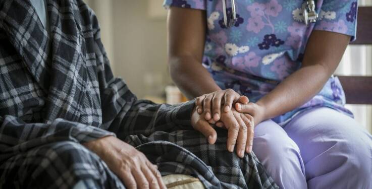 Dlaczego paliatywna opieka jest ważna dla pacjentów i ich rodzin?