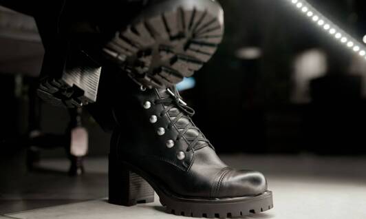 Czym różnią się buty profilaktyczne od zwykłych?