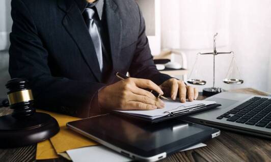 Przygotowanie do rozwodu: jak adwokat może pomóc w dokumentacji?