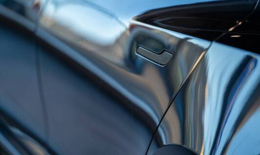 Jak magnelis stal przyczynia się do poprawy jakości produktów przemysłowych?