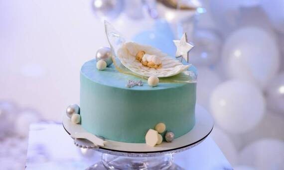 Sztuka ręcznego zdobienia tortów – pomysły i inspiracje