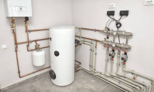 Jak gazowe kotły wpływają na efektywność energetyczną budynku?