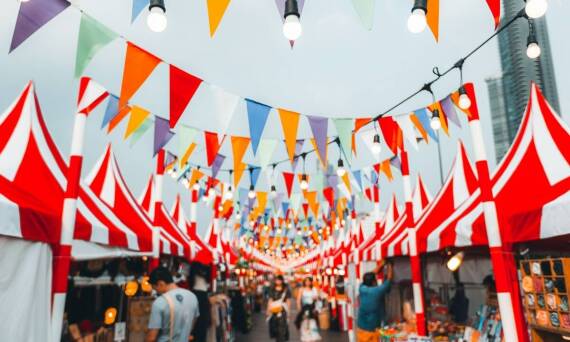 Jak rolne gospodarstwo wspiera lokalne festyny i kulinarne tradycje?