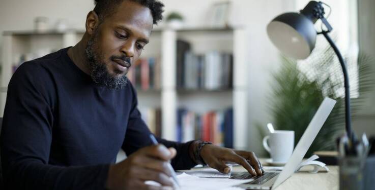 Dlaczego warto rozważyć online studia magisterskie z pedagogiki?