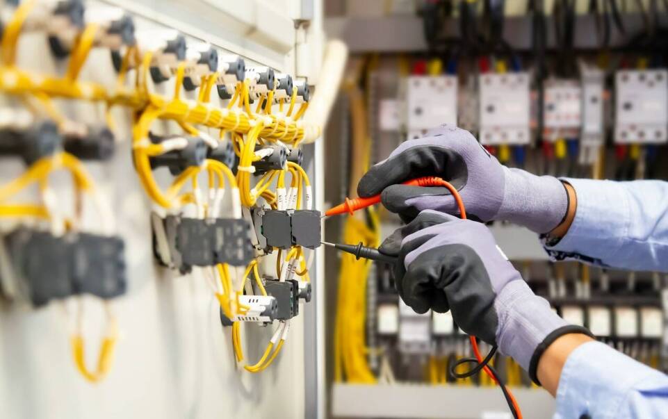 Bezpieczeństwo i niezawodność sterowniczych przewodów – na co zwrócić uwagę?