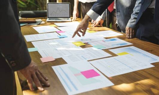 Znaczenie kompleksowej obsługi w realizacji projektów przez projektowe biuro