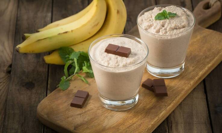 Kremowa konsystencja lodowych deserów – jak ją osiągamy?