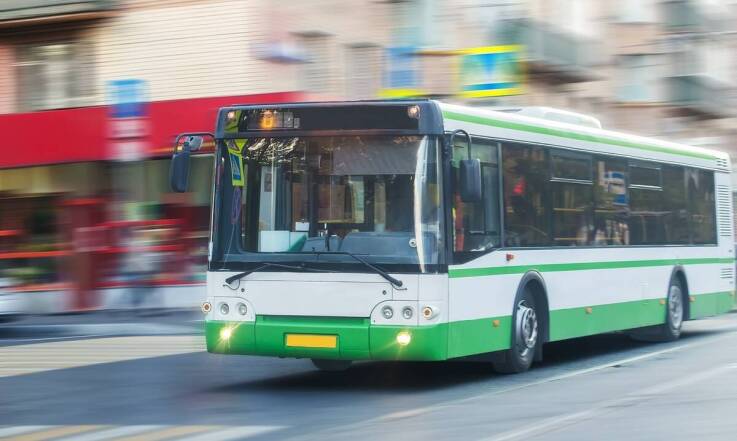 Komfortowy transport osób we Wrocławiu: Jakie są jego największe zalety?