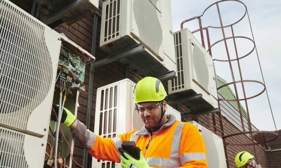 Szkolenia z obsługi klimatyzacji – dlaczego są ważne?