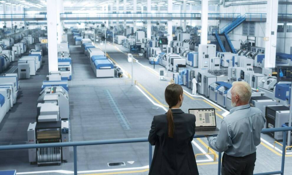 Dlaczego pełna kontrola nad procesem produkcyjnym jest kluczowa dla producenta blachy?