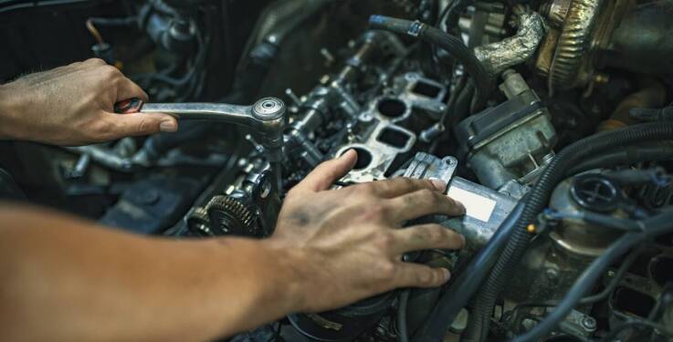 Jakie korzyści płyną z regularnej wymiany rozrządu paska w samochodzie?