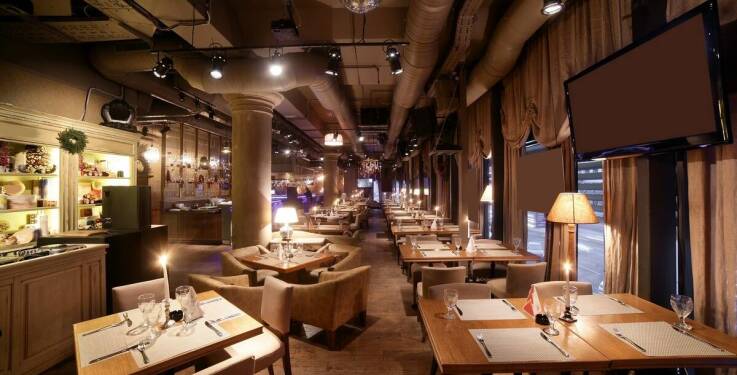 Idealne miejsce na biznesowe spotkanie: oferta w pizzerii