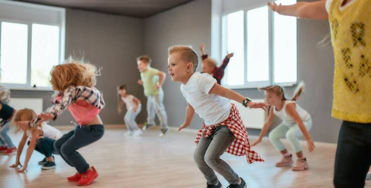 Korzyści z nauki pole dance w grupach dla dzieci