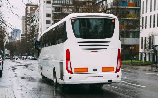 Dlaczego warto wybrać busy z Łodzi do Belgii na podróż służbową?