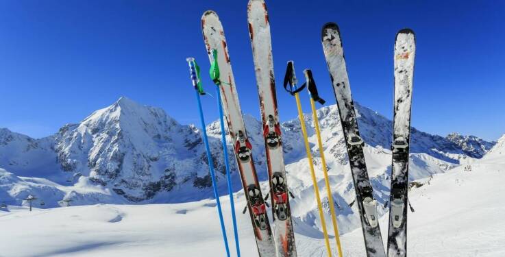 Gastronomia na stoku: jak zaplanować przerwy kulinarne podczas całodziennej jazdy