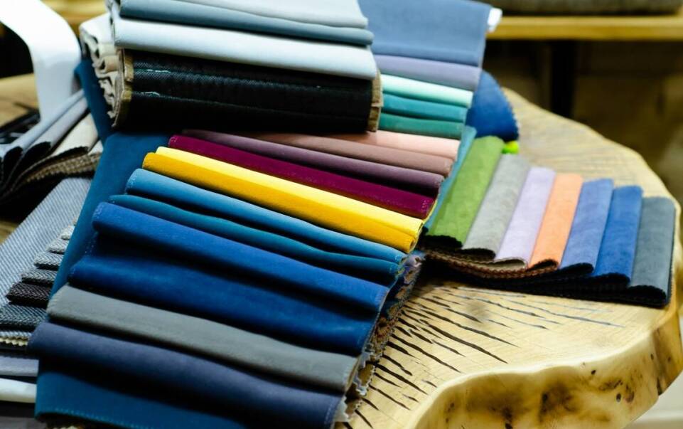 Innowacyjne rozwiązania w produkcji hotelowych mebli