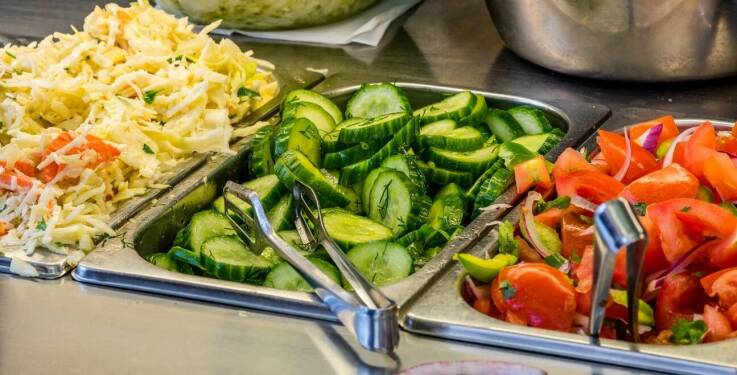 Catering dla szkół: co oferujemy w ramach wegetariańskiej diety?