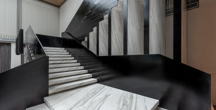 Estetyka metalowych schodów w projektach architektury krajobrazu