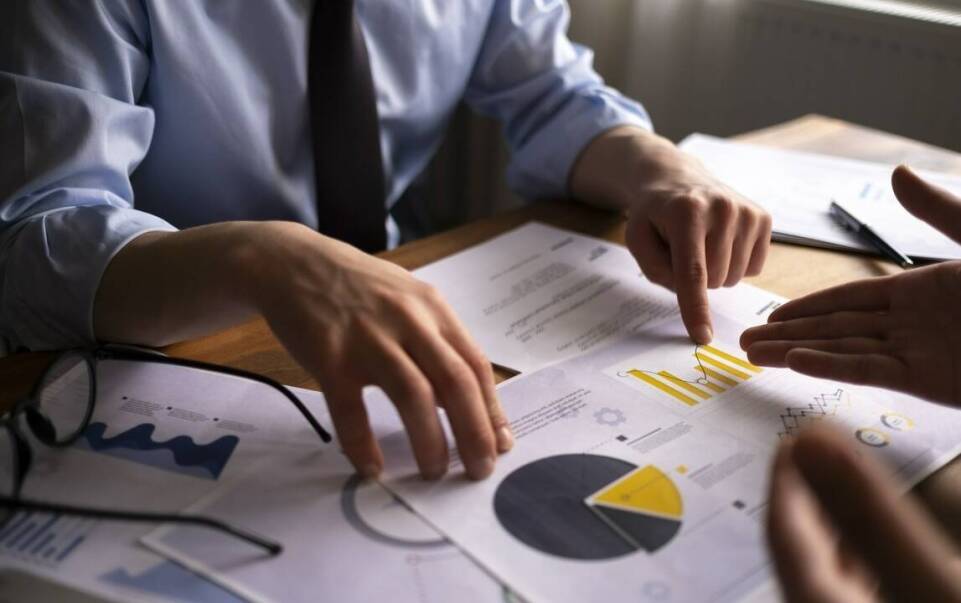 Jakie rozwiązania oferuje firma ubezpieczeniowa w Międzyborzu dla klientów biznesowych?