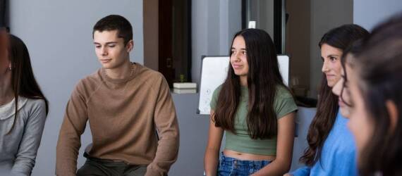 Psychotraumatolog: znaczenie wsparcia dla osób po trudnych doświadczeniach