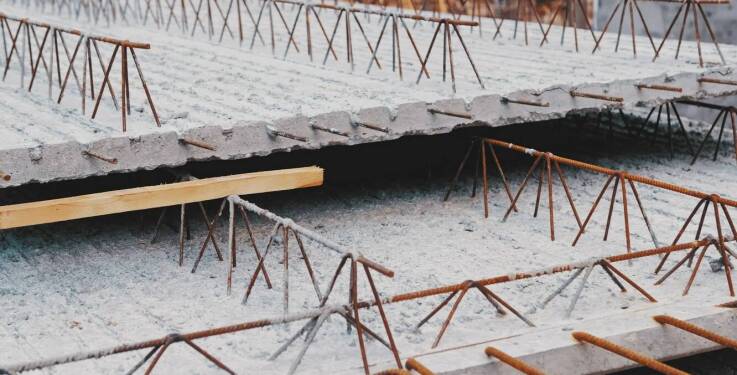 Ryflowane pręty a ich rola w zwiększaniu trwałości miejskiej infrastruktury