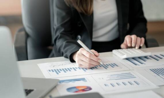 Jak dobrać odpowiednie majątkowe ubezpieczenia dla swojego przedsiębiorstwa?