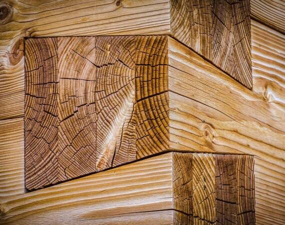 Profesjonalny zestaw narzędzi do obróbki drewna – kompleksowy przewodnik