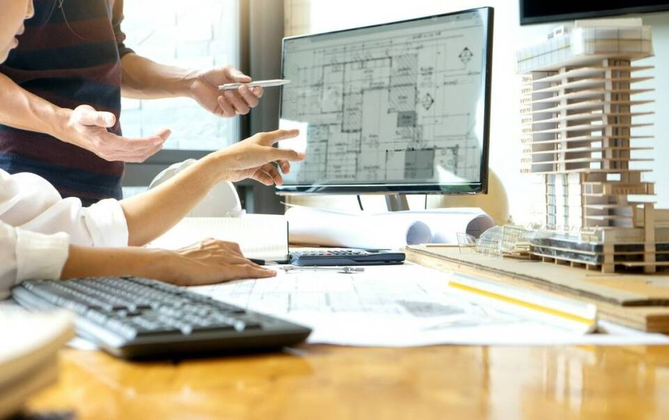 Dlaczego warto powierzyć administrowanie budynkami profesjonalnej firmie?