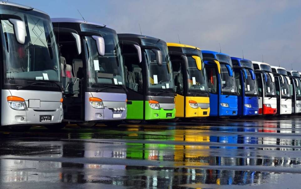 Komfort i bezpieczeństwo podróży dzięki nowoczesnemu autobusowemu taborowi