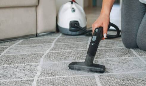 Pranie tapicerki w Warszawie - jak wybrać najlepszą ofertę?