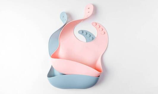 Jakie są najnowsze trendy w projektowaniu śliniaków dla nastolatków?