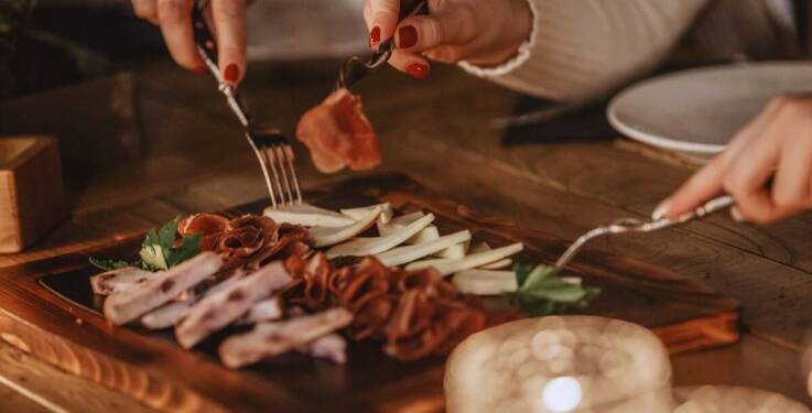 Catering dla firm: jak zadbać o jakość najwyższą składników?