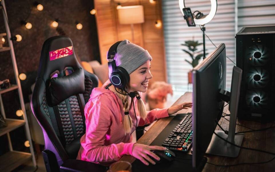 Jakie są kluczowe korzyści z profesjonalnej technicznej obsługi live streamingu?