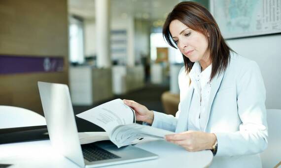 Prawne aspekty separacji a rozwodu – różnice i rola prawnika