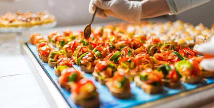 Restauracja w Sosnowcu: Jak zapewniamy świeżość i jakość potraw na wynos?