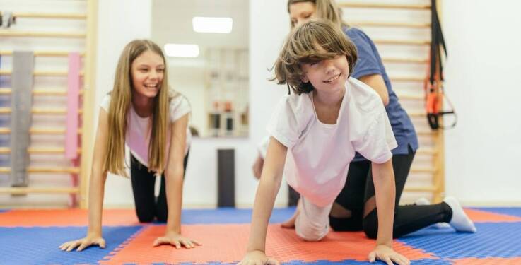 Korzyści z sensorycznej integracji dla dzieci z ruchową niepełnosprawnością