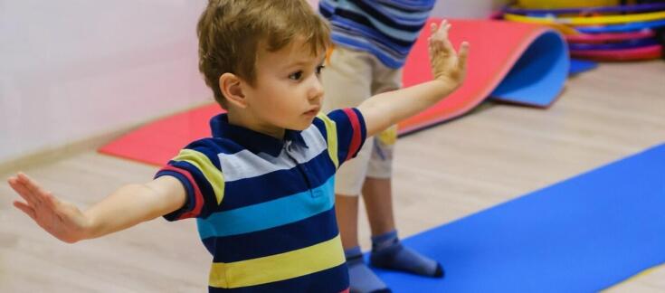 Różnorodność sportowych zajęć w przedszkolu jako wsparcie fizycznego rozwoju dzieci