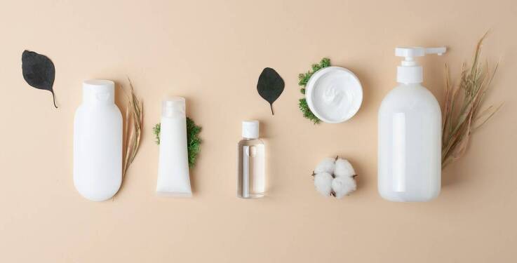 Sezonowa pielęgnacja skóry – jak dostosować zabiegi do pór roku?