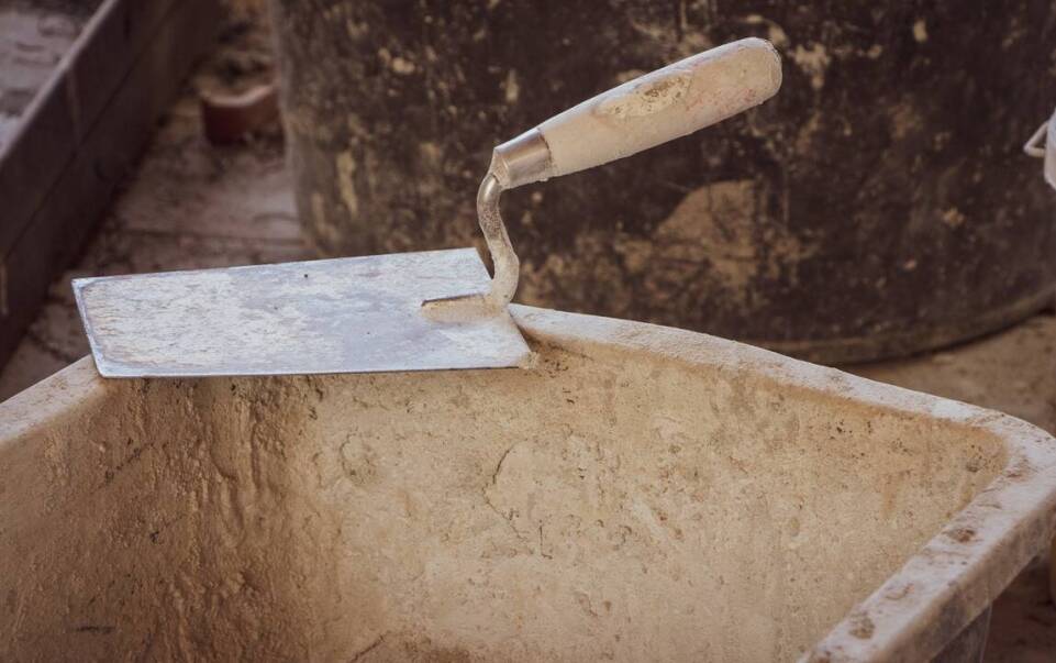 Znaczenie piasku w konstrukcjach z płyt gipsowo-kartonowych