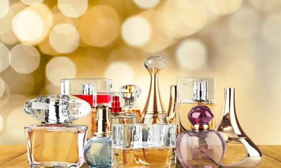 Wykorzystanie kompozycji perfumeryjnych koncentratów w tworzeniu luksusowych zapachów