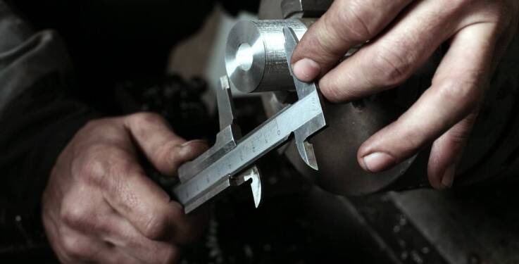 Szkiełkowanie aluminium a zachowanie oryginalnych wymiarów części.