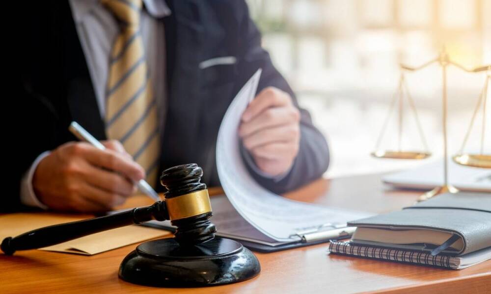 Adwokat a rozwód – jakie są kluczowe etapy tej współpracy?