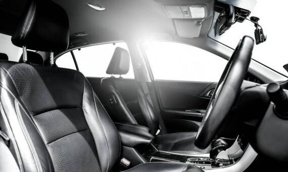 Nowoczesne systemy bezpieczeństwa w autokarach – co oferujemy dla naszych klientów?