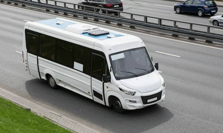 Jak efektywnie planować trasę busem z Przeworska do Niemiec?