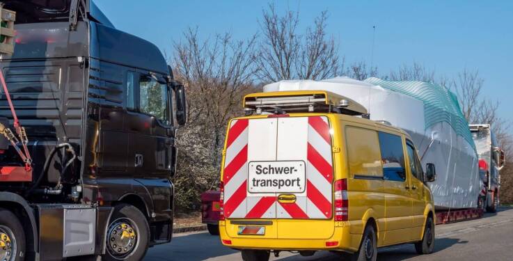 Porównanie usług transportowych z wykorzystaniem autolawetą