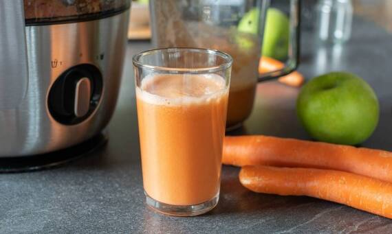 Wpływ wyciskarki na jakość soków z warzyw i owoców