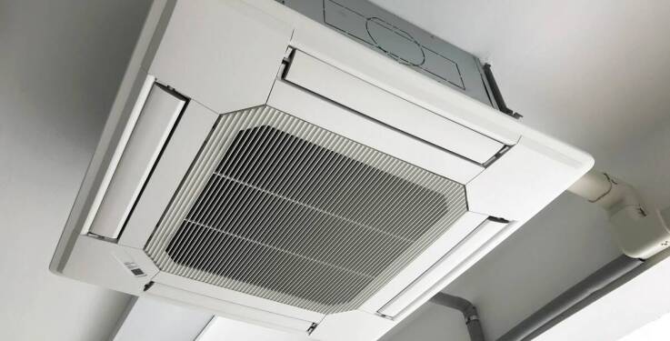 Kiedy cichy system kanałowy lub kasetonowy ma sens w domu i małej firmie