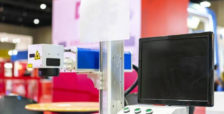 Jak ocenić impulsowy laser Nd:YAG przed zakupem do laboratorium i pracy badawczej